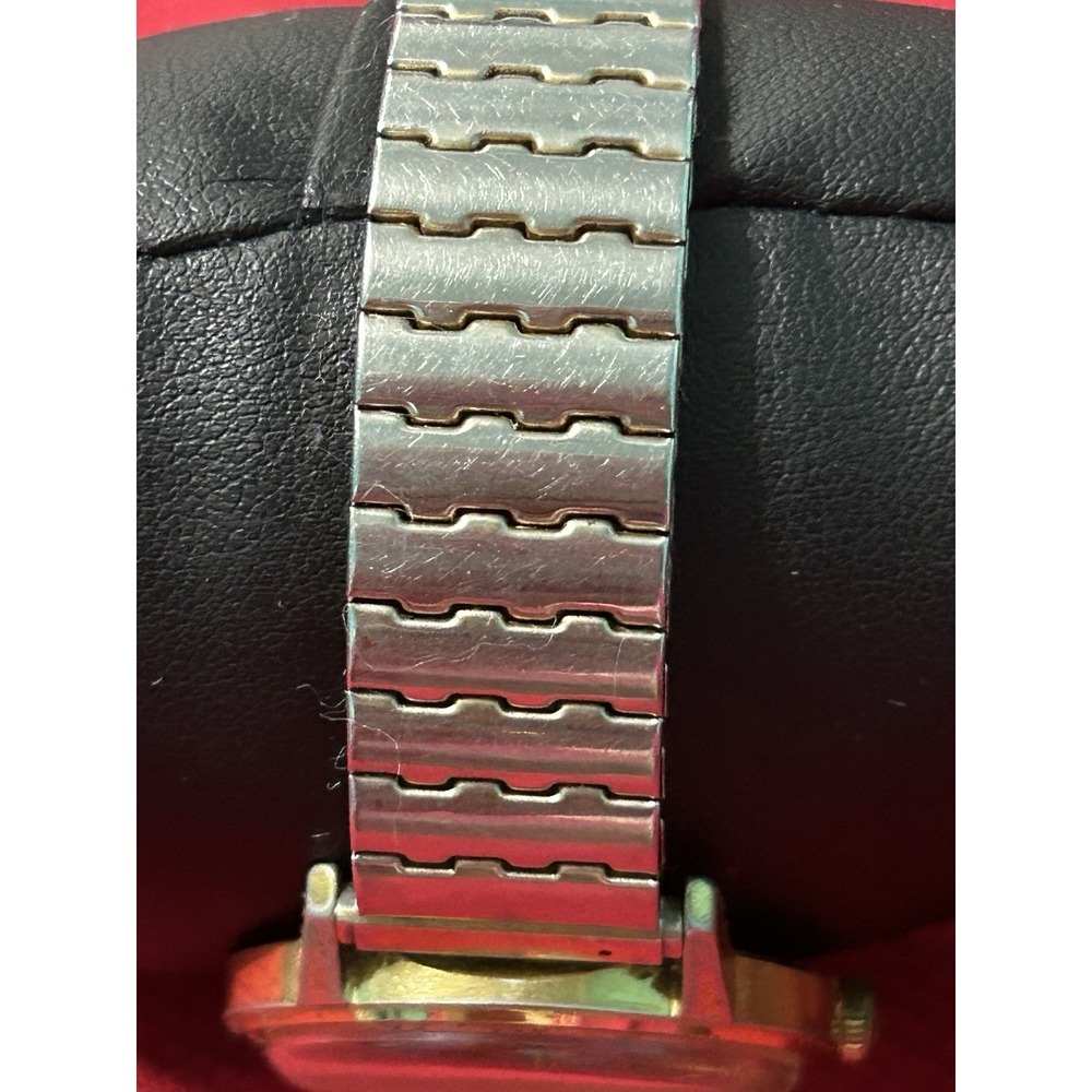 Vintage Men's 1970's Timex 35mm - Gold Tone Manual Date Time Wind Rare Working - Picture 8 of 13